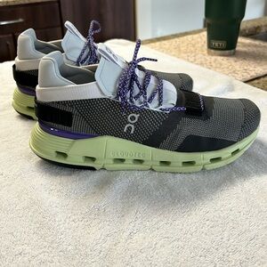 Mens On Cloud Cloudnova Running Shoes size 10